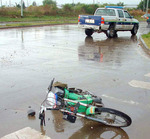 30/01/2008: COLECTIVOS DE MOTSA PROTAGONIZARON DOS ACCIDENTES.  El conductor de la moto sufri� heridas m�ltiples en el accidente. 